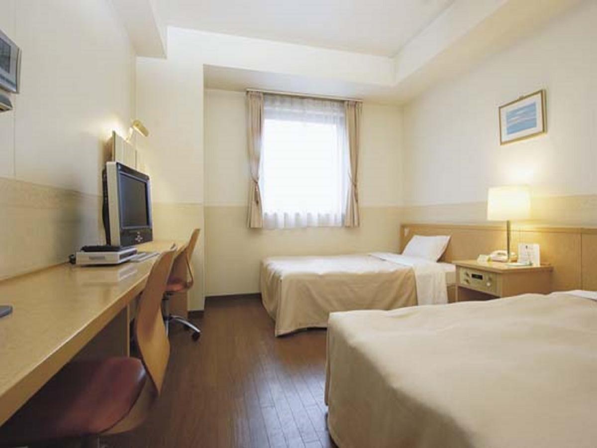 Oyo Teine Station Hotel Sapporo Exterior photo