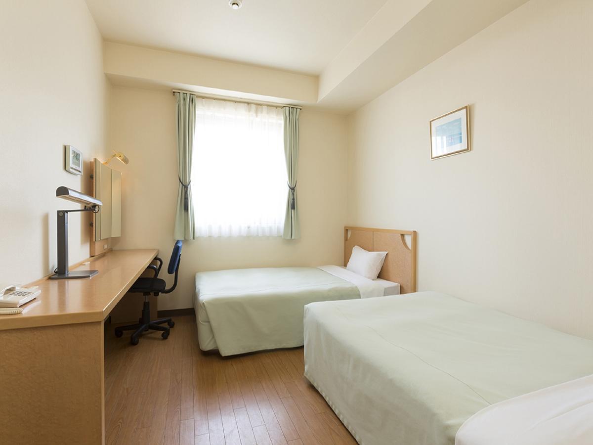 Oyo Teine Station Hotel Sapporo Exterior photo